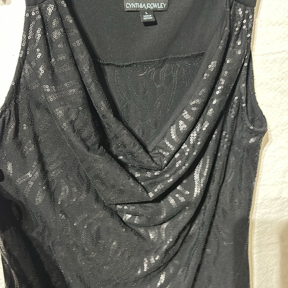 Cynthia Rowley L black on black matte sequined long top euc dressy slimming - Picture 4 of 9